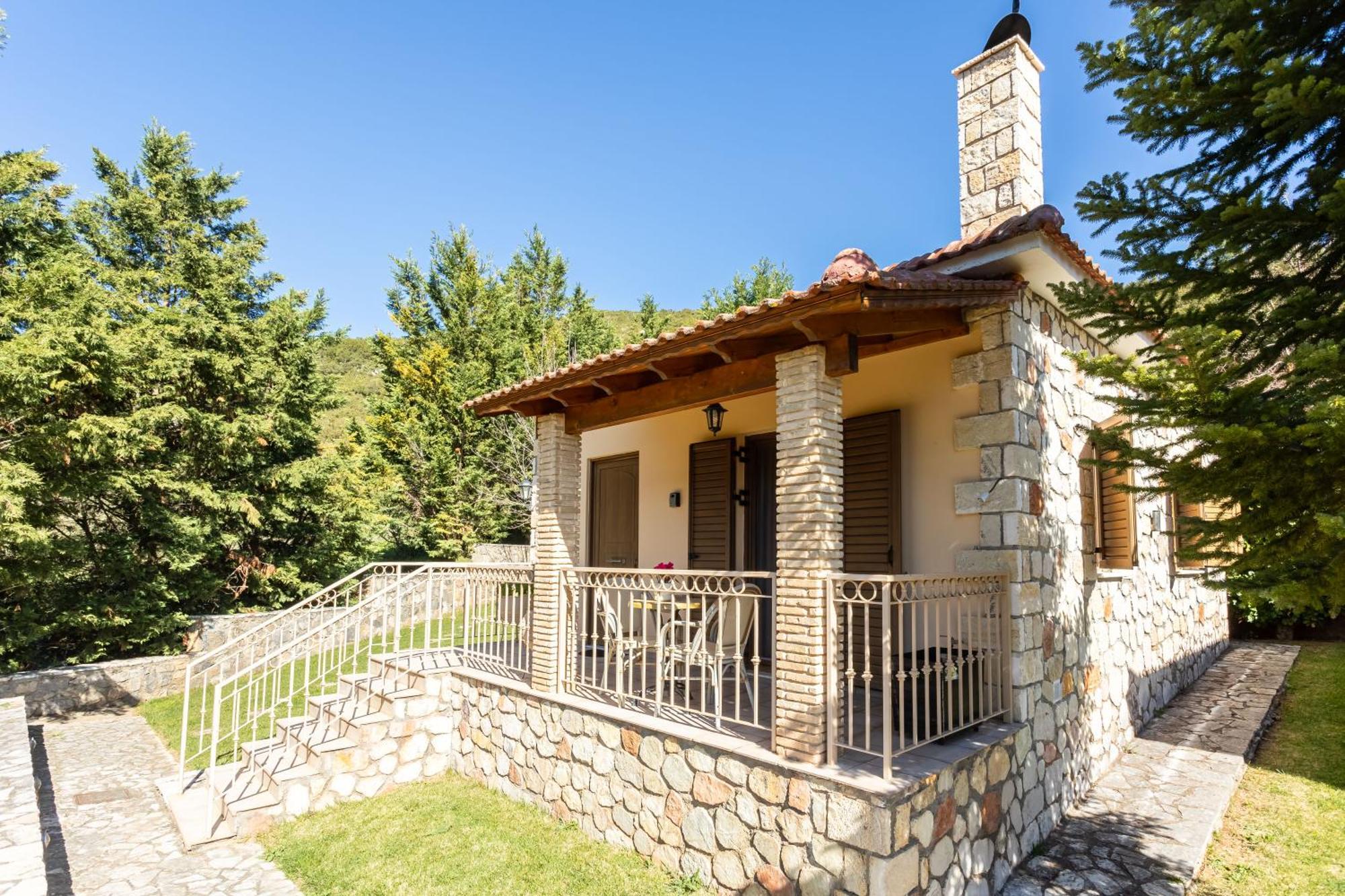 Pleiades Studios All Season Gems - Korinthos Stone Retreats Kalianoi Exterior photo